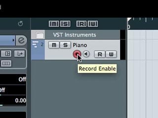Il pulsante che attiva la registrazione della traccia in Cubase